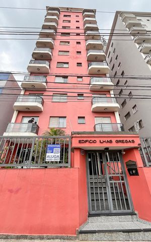 Apartamento para alugar com 96m², 3 quartos e 2 vagasFachada + plaquinha