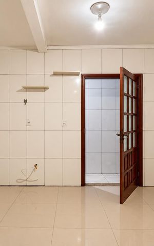 Casa para alugar com 100m², 1 quarto e 2 vagas Casa para alugar com 100m², 1 quarto e 2 vagasCozinha