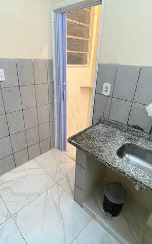 Casa para alugar com 27m², 1 quarto e sem vaga