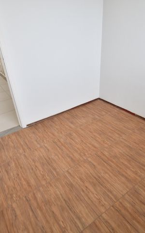 Casa para alugar com 329m², 3 quartos e 5 vagasEscritório