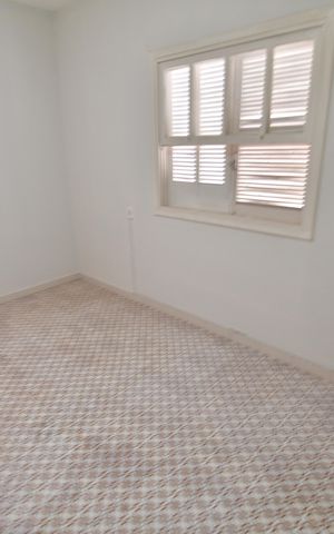 Casa para alugar com 329m², 3 quartos e 5 vagasQuarto de Serviço