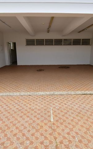 Casa para alugar com 329m², 3 quartos e 5 vagasGaragem