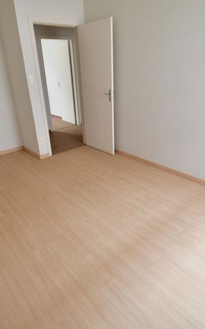 Casa para alugar com 329m², 3 quartos e 5 vagasQuarto 2