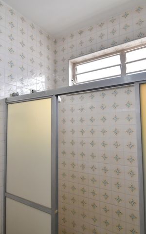 Casa para alugar com 329m², 3 quartos e 5 vagasBanheiro Suíte