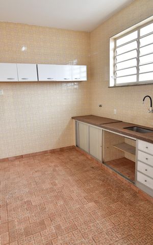 Casa para alugar com 329m², 3 quartos e 5 vagasCozinha