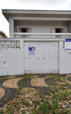 Casa para alugar com 329m², 3 quartos e 5 vagasFachada / Placa