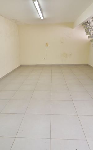 Casa para alugar com 329m², 3 quartos e 5 vagasSala 1