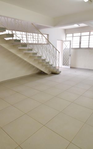 Casa para alugar com 329m², 3 quartos e 5 vagasSala 1