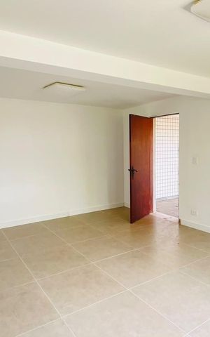 Casa de condomínio para alugar com 368m², 6 quartos e 4 vagas Casa de condomínio para alugar com 368m², 6 quartos e 4 vagasQuarto