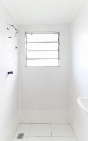 Apartamento à venda com 42m², 2 quartos e sem vaga Apartamento à venda com 42m², 2 quartos e sem vagaBanheiro