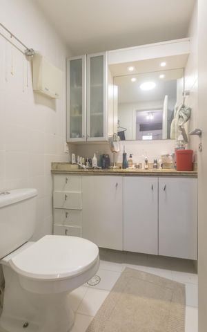 Apartamento para alugar com 105m², 3 quartos e 3 vagasBanheiro da Suíte