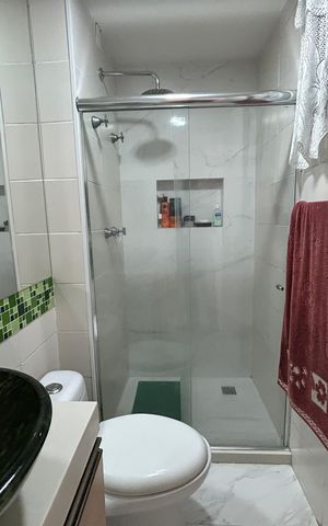 Apartamento à venda com 135m², 2 quartos e 1 vagaBanheiro da Suíte