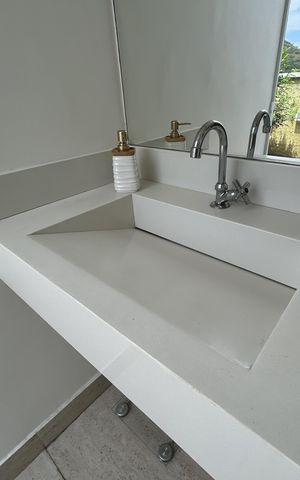 Apartamento à venda com 135m², 2 quartos e 1 vagaLavabo