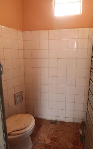 Casa para alugar com 180m², 4 quartos e 3 vagasBanheiro de serviço