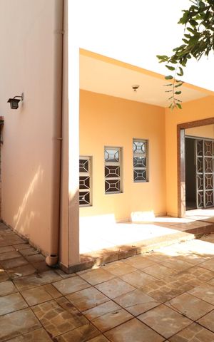 Casa para alugar com 180m², 4 quartos e 3 vagasHall de entrada