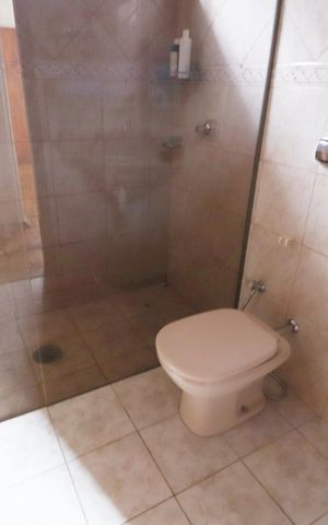 Casa para alugar com 180m², 4 quartos e 3 vagasBanheiro Social