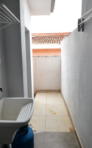 Casa para alugar com 90m², 2 quartos e sem vagaÁrea de Serviço