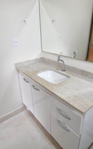 Casa para alugar com 90m², 2 quartos e sem vagaBanheiro