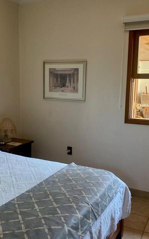 Casa à venda com 310m², 3 quartos e 5 vagas Casa à venda com 310m², 3 quartos e 5 vagasQuarto
