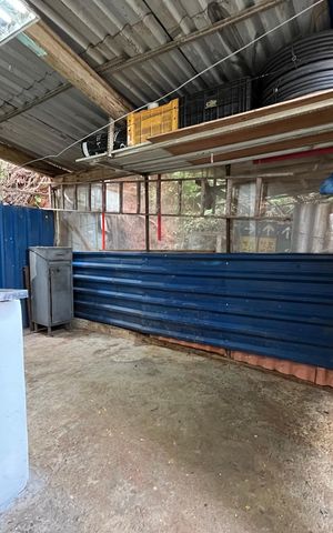 Casa para alugar com 30m², 1 quarto e sem vaga Casa para alugar com 30m², 1 quarto e sem vagaFundos/Quintal