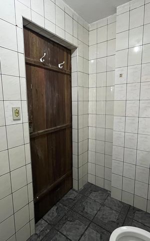Casa para alugar com 30m², 1 quarto e sem vaga Casa para alugar com 30m², 1 quarto e sem vagaBanheiro