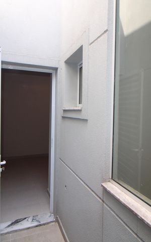 Casa para alugar com 179m², 3 quartos e 2 vagasQuarto 2 - Varanda