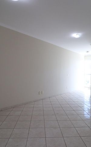 Apartamento para alugar com 100m², 3 quartos e 2 vagasSala
