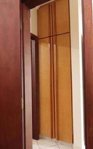 Apartamento para alugar com 100m², 3 quartos e 2 vagasCorredor - Armário