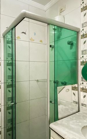 Casa de condomínio para alugar com 100m², 3 quartos e 2 vagas Casa de condomínio para alugar com 100m², 3 quartos e 2 vagasBanheiro