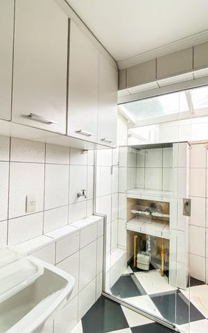 Casa de condomínio para alugar com 100m², 3 quartos e 2 vagas Casa de condomínio para alugar com 100m², 3 quartos e 2 vagasÁrea de Serviço