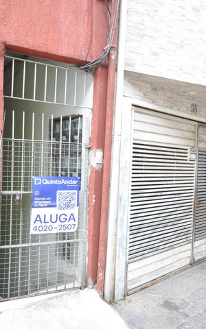 Casa para alugar com 33m², 1 quarto e sem vagaFachada