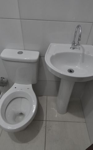 Casa para alugar com 33m², 1 quarto e sem vagaBanheiro