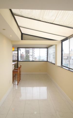 Apartamento para alugar com 100m², 2 quartos e 1 vagaSala