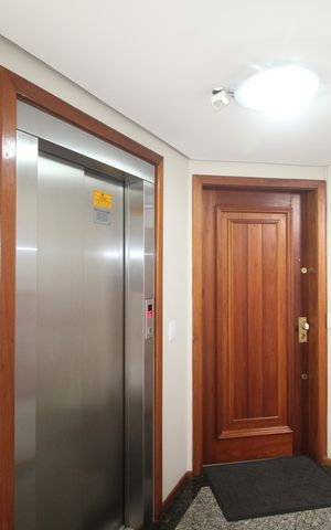 Apartamento para alugar com 100m², 2 quartos e 1 vagaÁrea comum