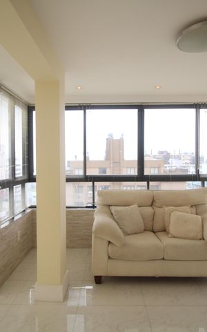 Apartamento para alugar com 100m², 2 quartos e 1 vagaSala