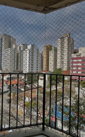 Apartamento para alugar com 58m², 2 quartos e 1 vagaVaranda