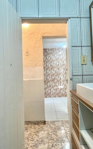 Casa para alugar com 50m², 1 quarto e sem vaga Casa para alugar com 50m², 1 quarto e sem vagaBanheiro