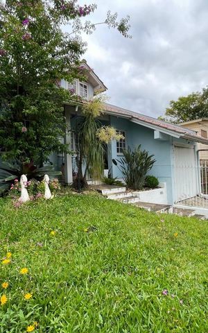 Casa à venda com 125m², 3 quartos e 2 vagas