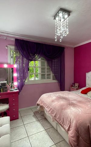 Casa à venda com 125m², 3 quartos e 2 vagas