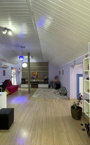 Casa à venda com 125m², 3 quartos e 2 vagas