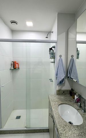 Apartamento à venda com 78m², 2 quartos e 1 vaga Apartamento à venda com 78m², 2 quartos e 1 vagaBanheiro da Suíte 2