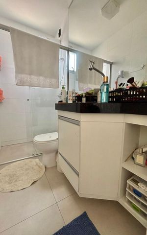 Apartamento à venda com 68m², 2 quartos e 2 vagas Apartamento à venda com 68m², 2 quartos e 2 vagasBanheiro Social