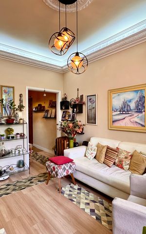 Apartamento à venda com 75m², 2 quartos e sem vaga