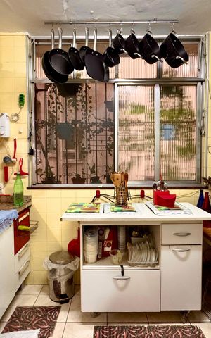 Apartamento à venda com 75m², 2 quartos e sem vaga