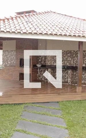 Casa de condomínio à venda com 65m², 3 quartos e 2 vagasArea Comum - Churrasqueira