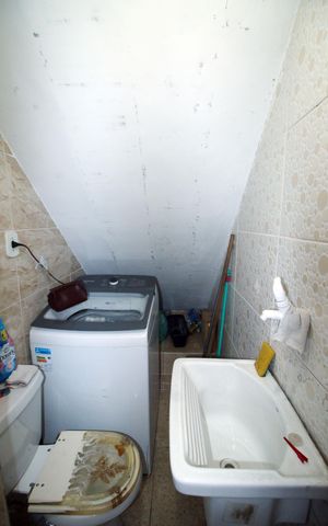 Casa à venda com 63m², 2 quartos e sem vagaÁrea de Serviço