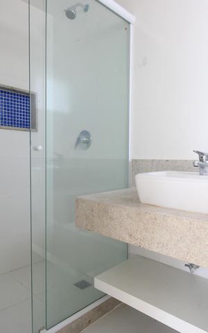 Casa de condomínio para alugar com 127m², 3 quartos e 2 vagasBanheiro da suíte 1