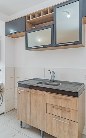 Apartamento para alugar com 42m², 2 quartos e sem vaga Apartamento para alugar com 42m², 2 quartos e sem vagaCozinha e Área de Serviço