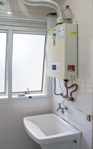 Apartamento para alugar com 68m², 2 quartos e 1 vagaÁrea de Serviço