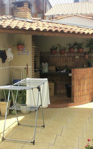 Casa à venda com 150m², 3 quartos e 2 vagasQuintal